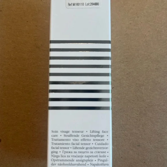 Sisley-Paris Double Tenseur Skincare Nee in Package - Picture 2 of 4